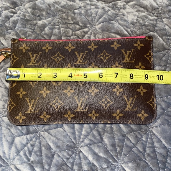Louis Vuitton Authentic Brown Monogram Neverful Pouch Wristlet - Picture 13 of 14